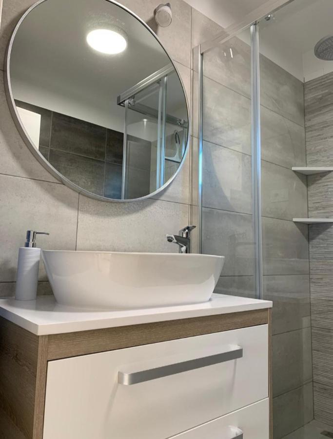 Apartment Salov تروغير الغرفة الصورة