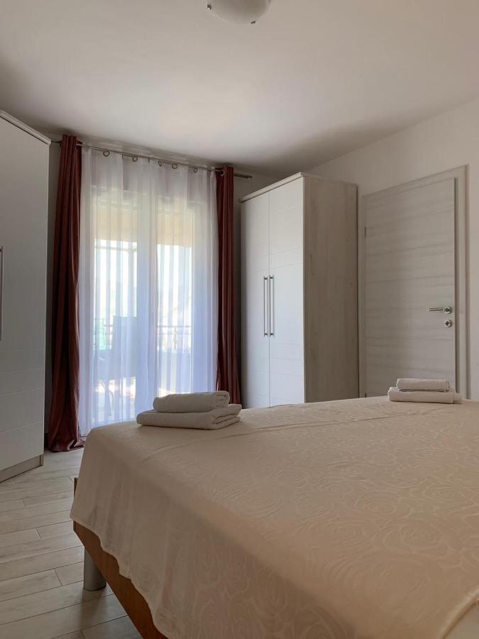 Apartment Salov تروغير المظهر الخارجي الصورة