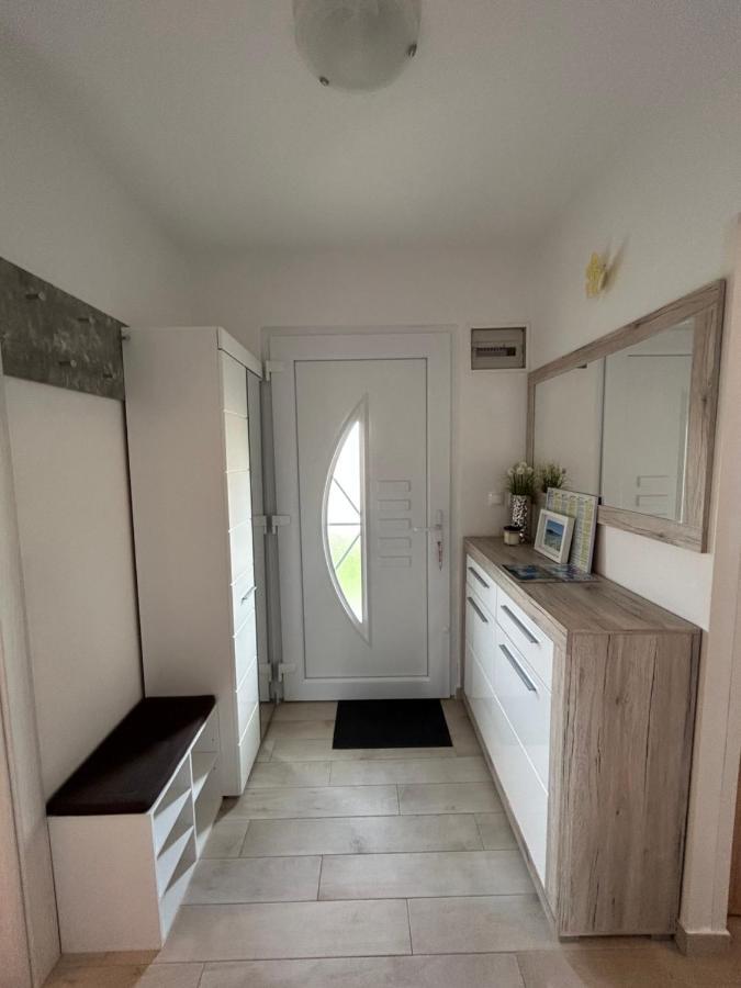 Apartment Salov تروغير المظهر الخارجي الصورة