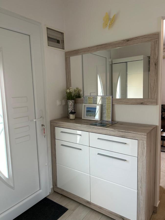 Apartment Salov تروغير المظهر الخارجي الصورة